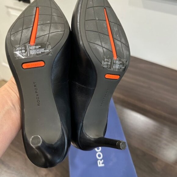 Rockport Pumps - Picture 2 of 2